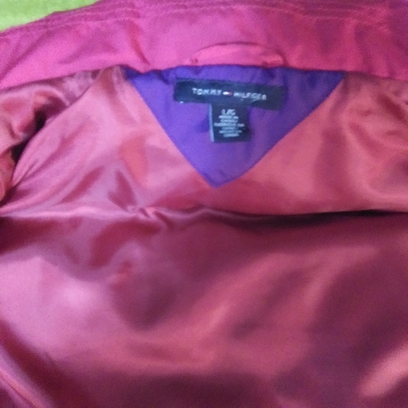 Tommy Hilfiger puffy vest - Picture 3 of 4